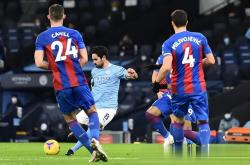 英雄联盟总决赛直播-包含西汉姆联主场战平水晶宫,难分胜负的词条