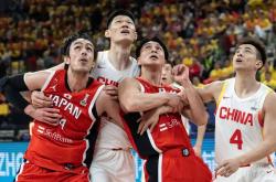 LOL赛事-争冠热门球队场上碰撞，角逐冠军地位