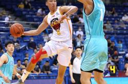 LOL决赛-南部球队稳住阵脚，取得胜利收官