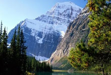 欧洲足坛双重风暴!德国战车熄火引爆连锁反应,亚平宁争冠乱局再添薪柴