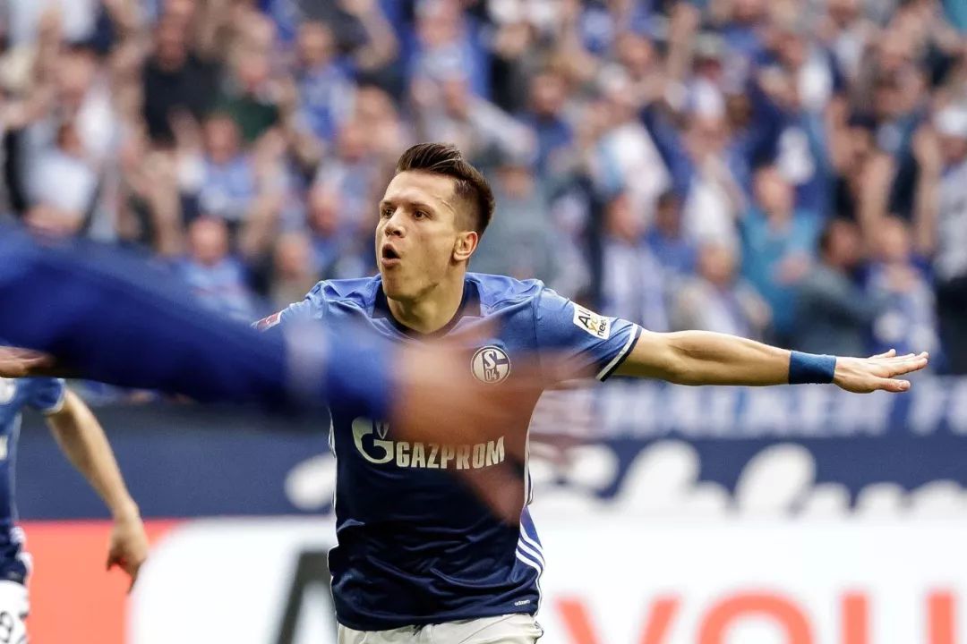 包含沙尔克遭遇阻击,积分榜持续下滑的词条 包含沙尔克遭遇阻击,积分榜持续下滑的词条