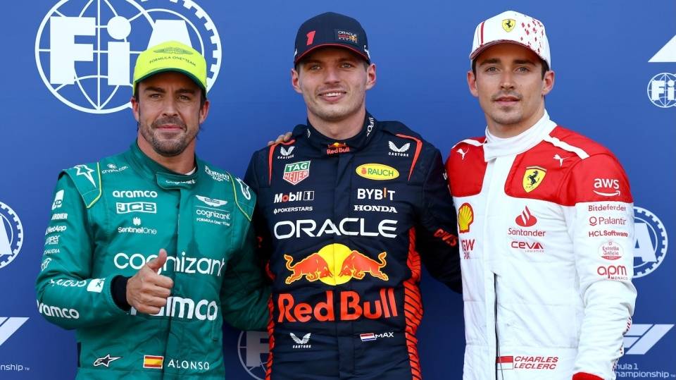 包含梅赛德斯力克雷诺车队，阿隆索扛起全队的词条