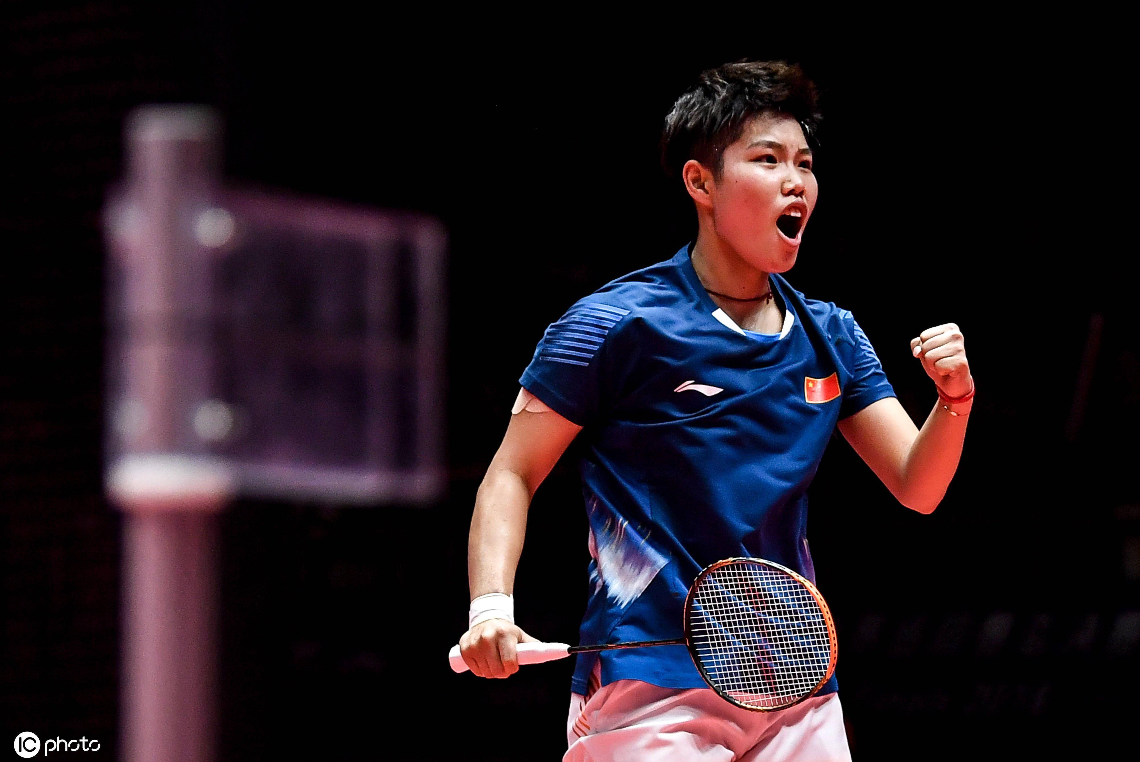 包含泰国队逆转日本队，黄鸭组合关键制胜的词条