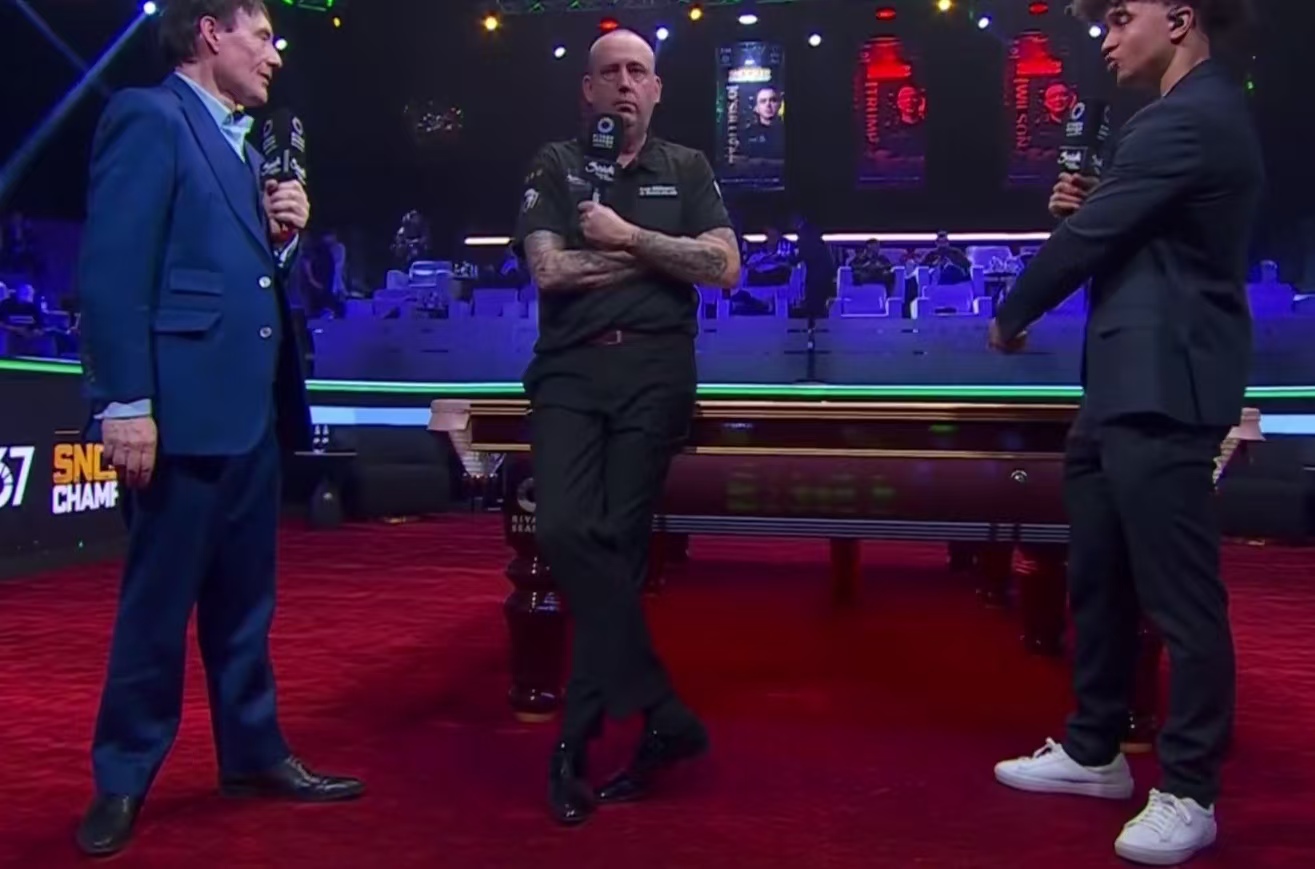 威廉姆斯碾压雷诺车队，诺里斯带队取胜