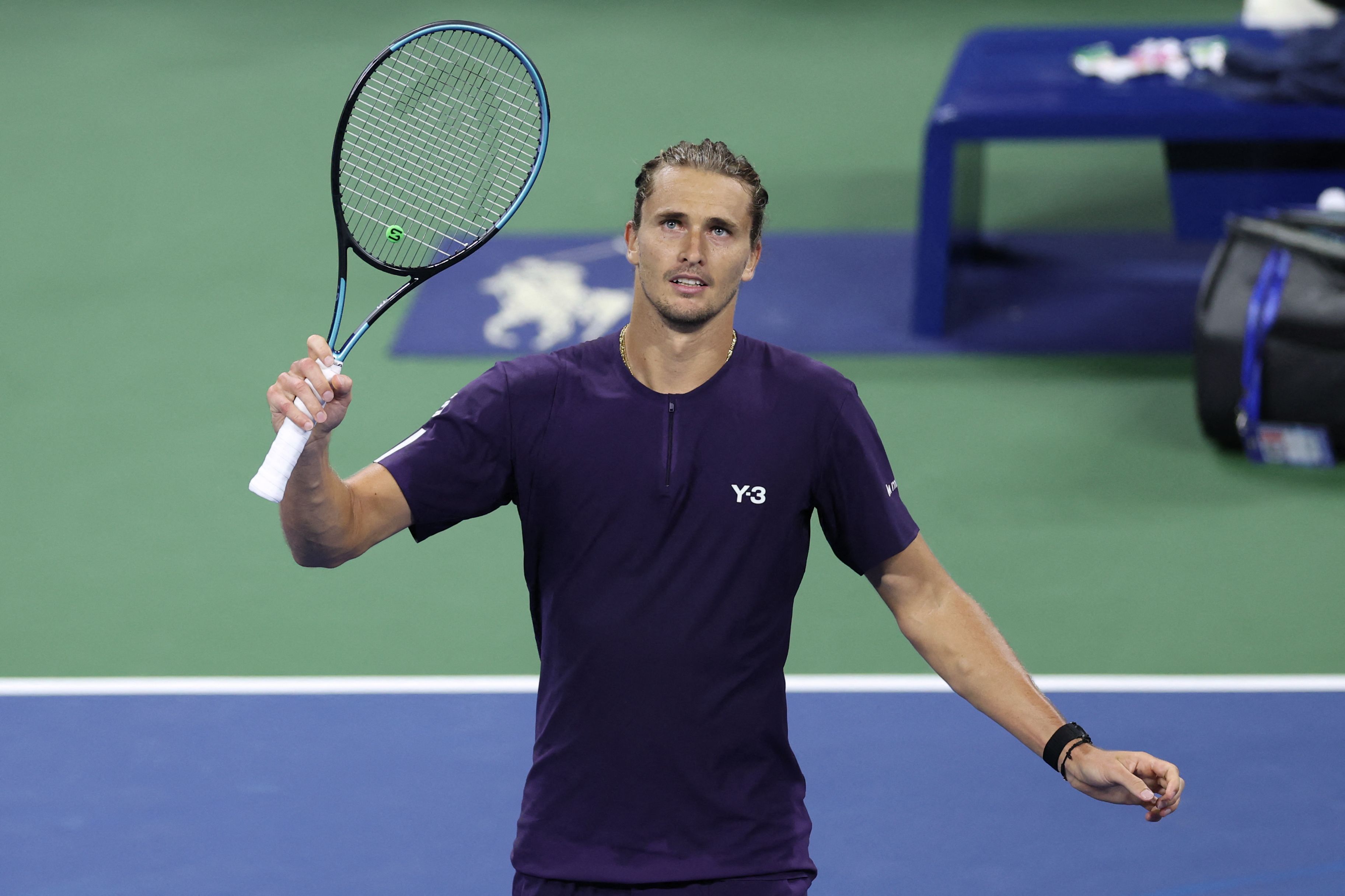 美网轻取戴维斯杯,兹维列夫高光表现 美网轻取戴维斯杯,兹维列夫高光表现