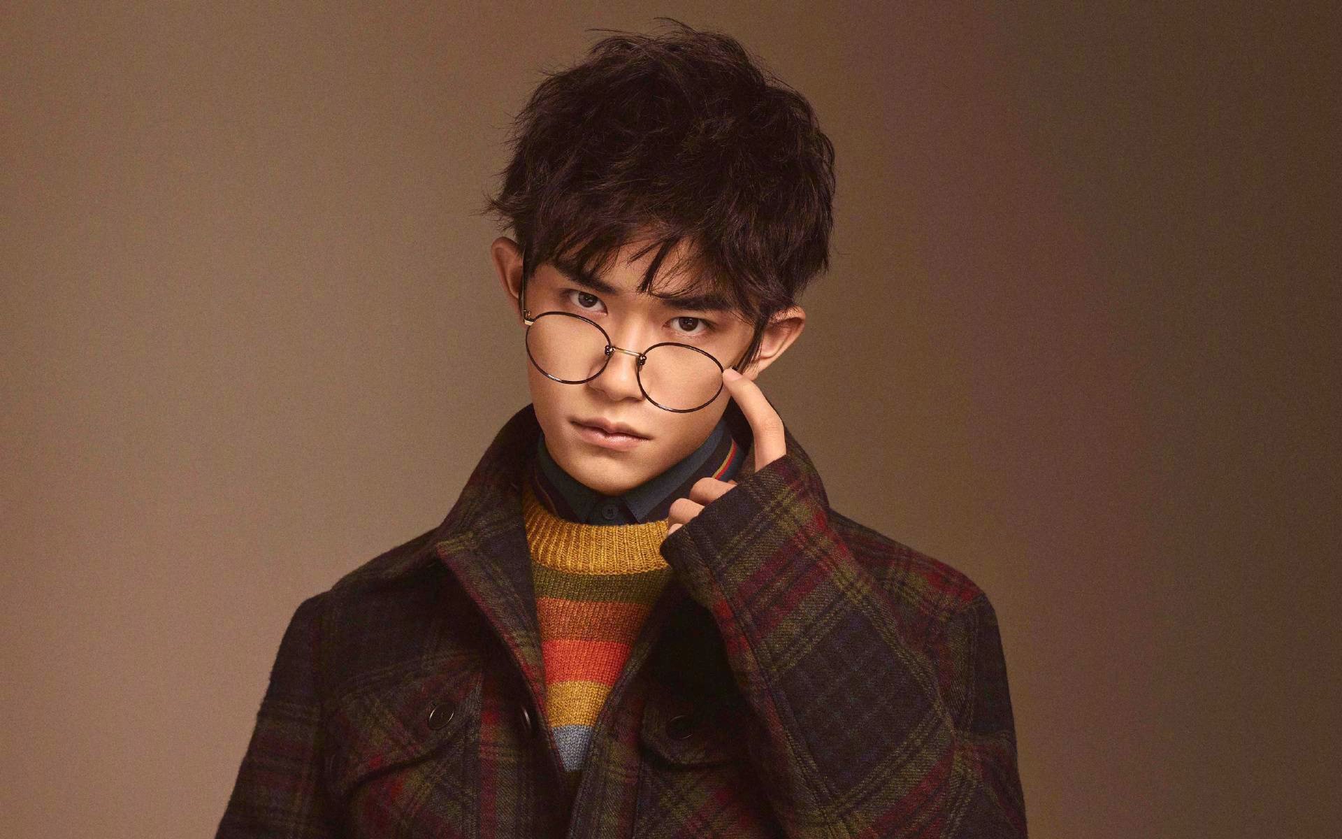 绿茵场上的外交博弈，安哥拉轻取南非，迪巴拉存在感拉满的背后隐喻