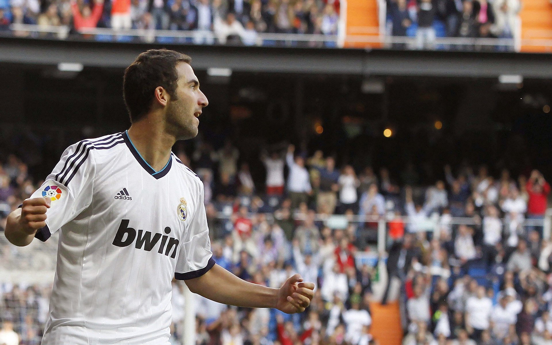 当萨拉赫的节奏响起,一场不属于他的比赛,一次掌控一切的证明